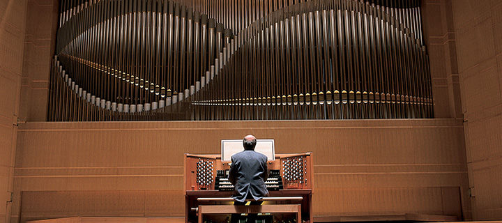 Побывать на органных концертах